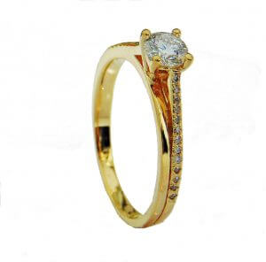 salnted engegement ring