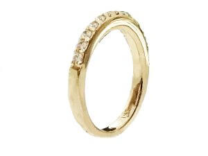 Pave diamond wedding ring