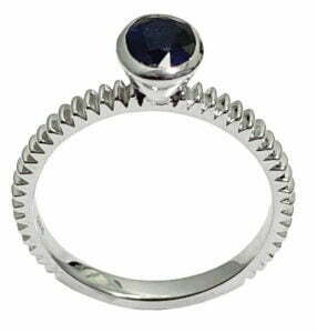 Bezel setting sapphire ring