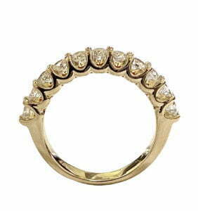 u-prong diamond wedding ring