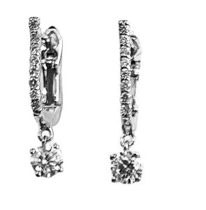 small solitaire diamond earrings