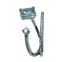 emerald cut aquamarine