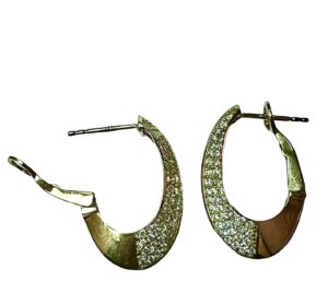 Pave setting diamond earrings