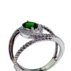 round Oval center diamond ring